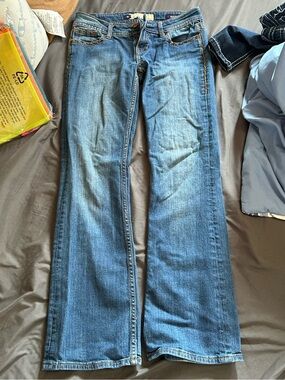 Vigoss bootcut size 5/6